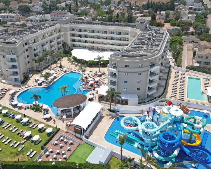 Sunrise Oasis Hotel &amp; Waterpark Protaras