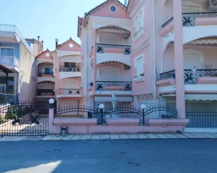 Vila Tolis Nea Plaja