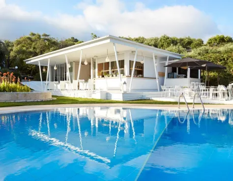 Mr & Mrs White Corfu 