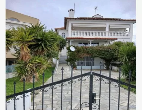 Vila Christina Toroni